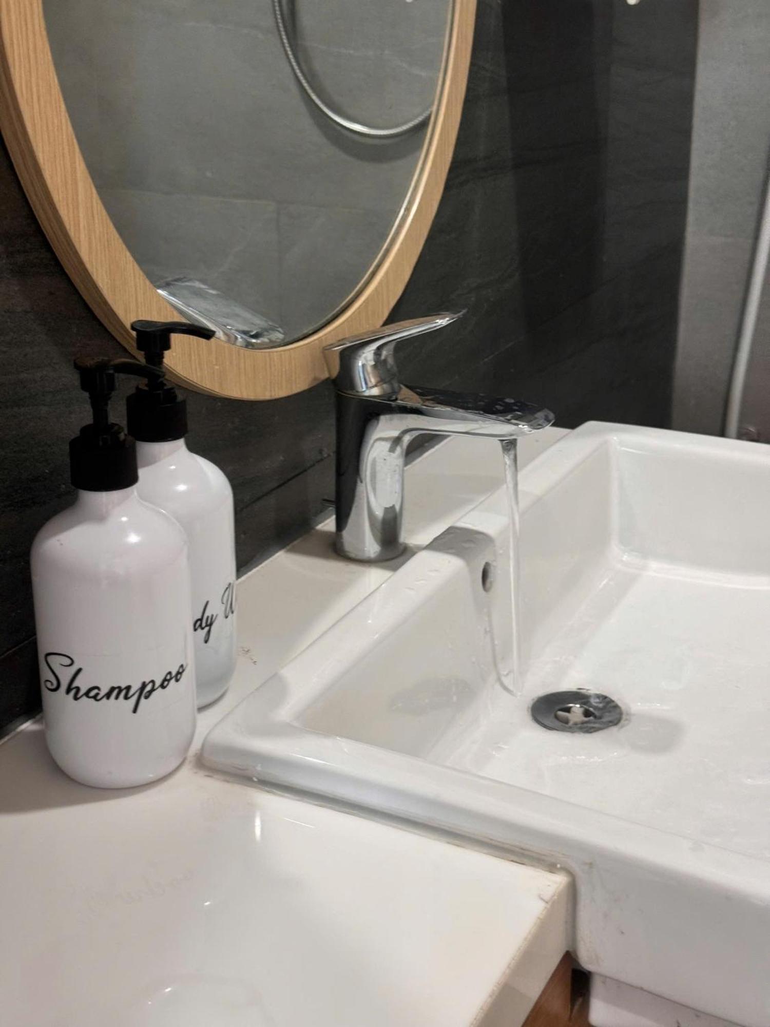 Tphomes Sala Apartment *